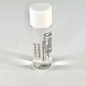 Caudalie VinoPerfect Concentrated Brightening Essence Travel .16 fl oz 5ml New